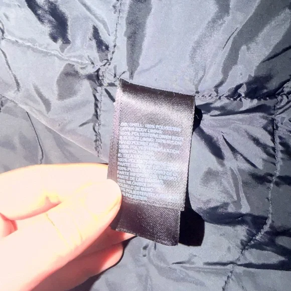 The North Face Women's Black Snow Jacket - Picture 6 of 6